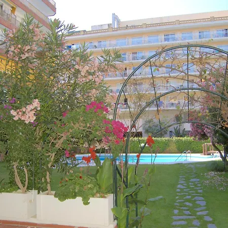 Jazmin Апартаменты Льорет-де-Мар